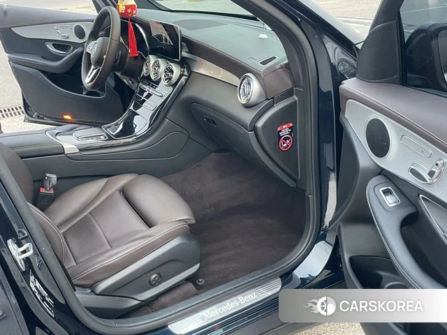 Mercedes-Benz GLC 2022 Зеленый из Китая, фото 5