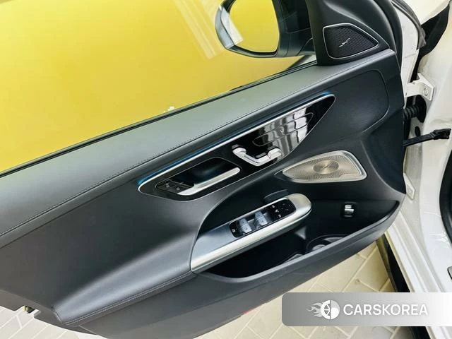 Mercedes-Benz C-class 2024 Белый из Китая, фото 5