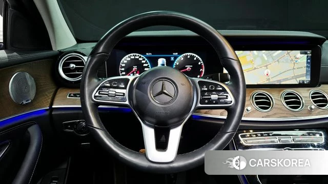 Mercedes-Benz E-Class W213 2019 Белый из Кореи, фото 5