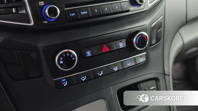 Hyundai The New Grand Starex 2018 Черный из Кореи, фото 5