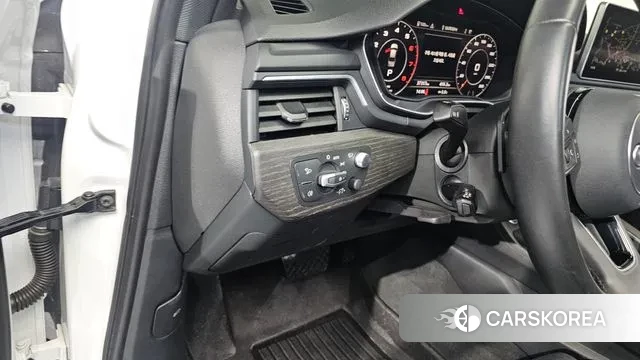 Audi A4 (B9) 2019 Белый из Кореи, фото 5