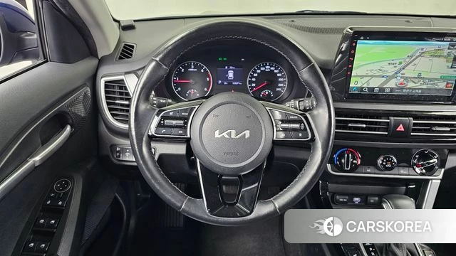 Kia Seltos 2021 Синий из Кореи, фото 5