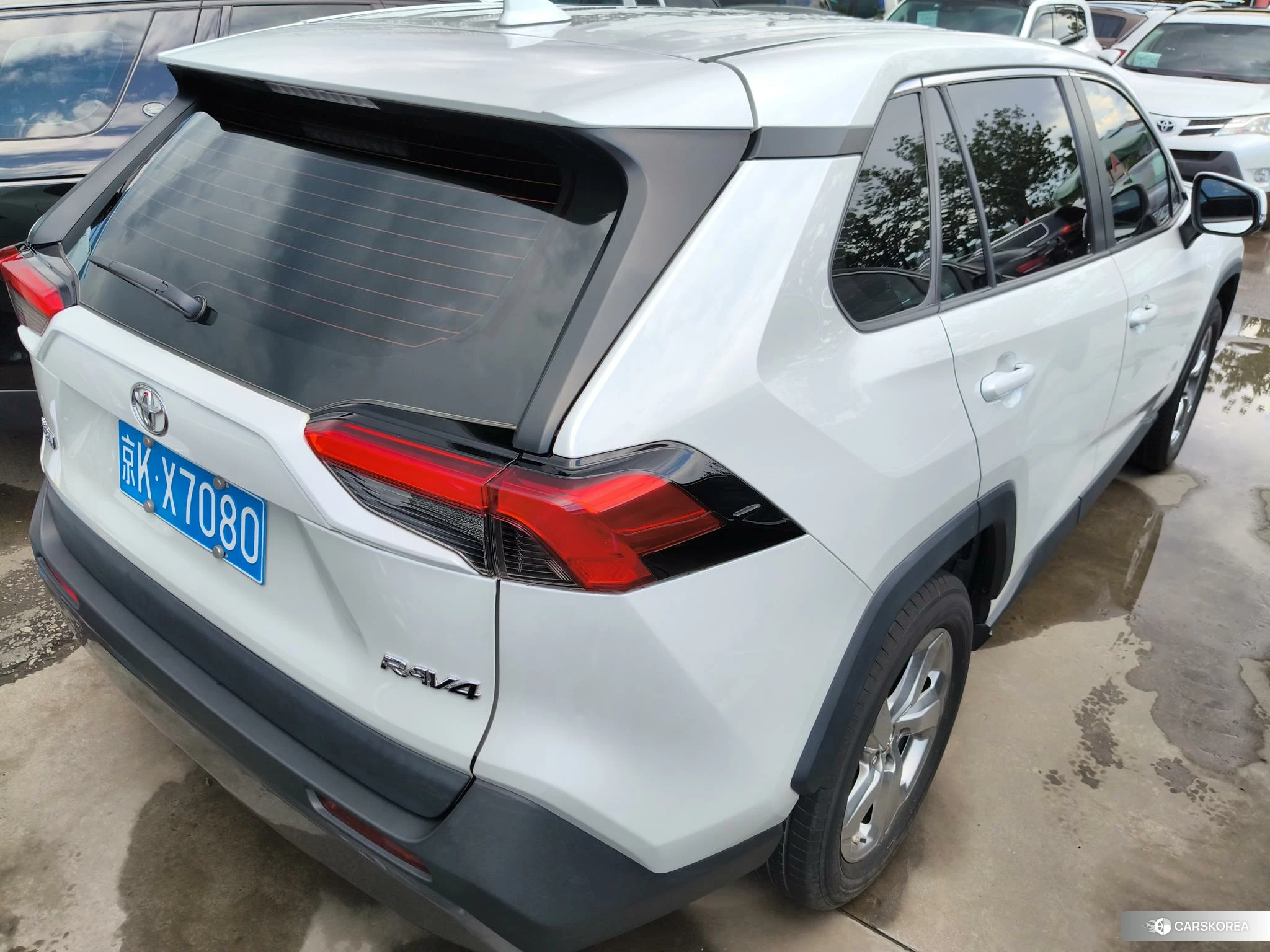 Toyota RAV4 2021 Белый из Китая, фото 5