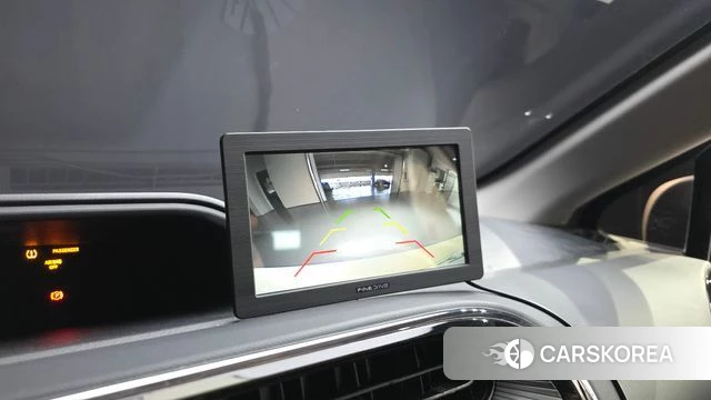 Toyota Prius C 2019 Жемчужный цвет из Кореи, фото 5