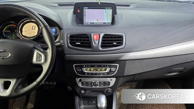 Renault Korea (Samsung) SM3 Z.E. 2018 Белый из Кореи, фото 5