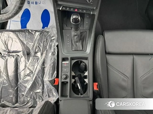Audi Q3 (F3) 2022 Белый из Кореи, фото 5