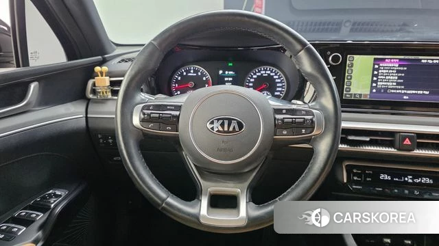 Kia K5 3rd generation 2021 Черный из Кореи, фото 5