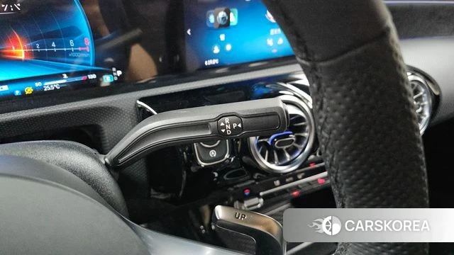 Mercedes-Benz A-Class W177 2025 Белый из Кореи, фото 5