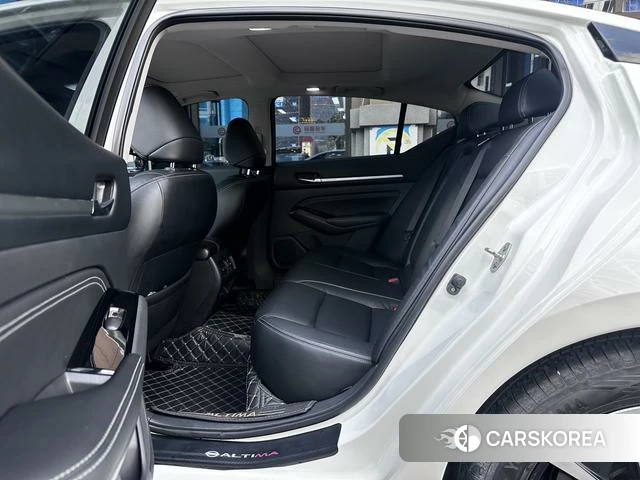 Nissan Altima 2021 Белый из Китая, фото 5