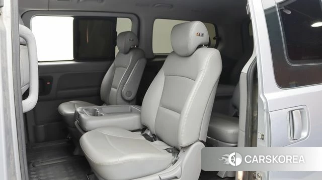 Hyundai The New Grand Starex 2019 Серебристо-серый из Кореи, фото 5