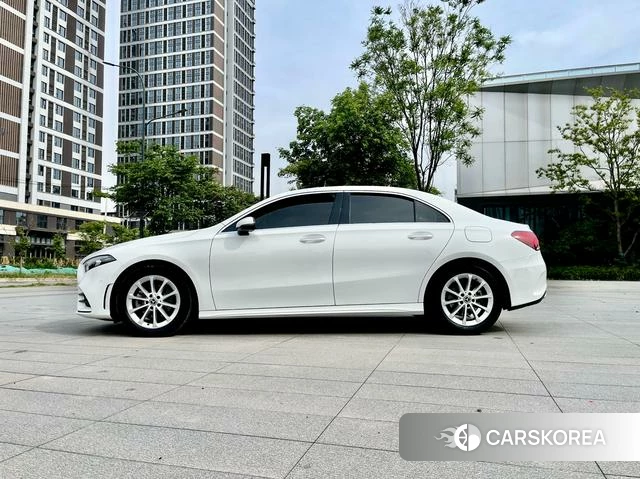 Mercedes-Benz A-Class 2021 Белый из Китая, фото 5