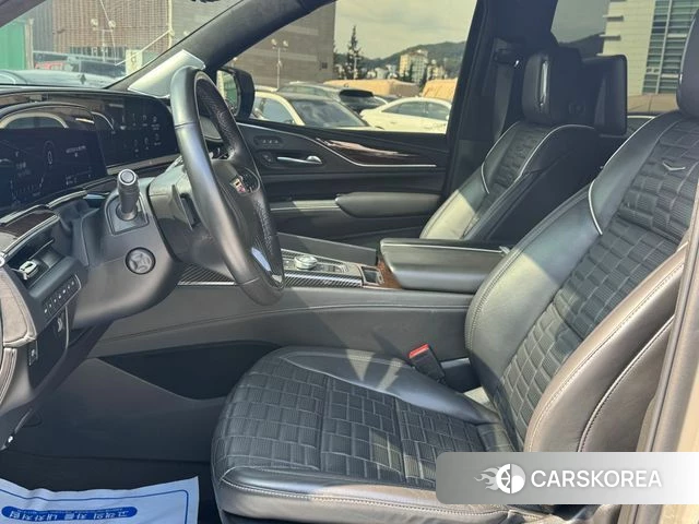 Cadillac Escalade 5th Generation 2022 Песочный из Кореи, фото 5