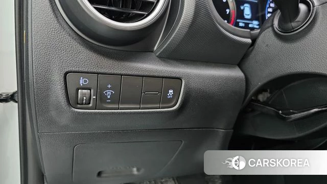 Hyundai Kona 2018 Белый из Кореи, фото 5