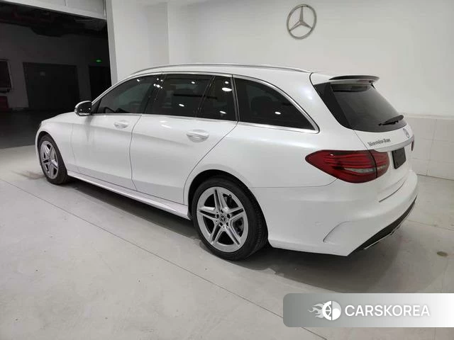 Mercedes-Benz C-class 2020 Белый из Китая, фото 5