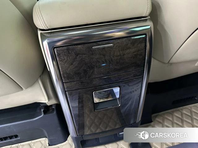 Toyota Vellfire 2021 Белый из Китая, фото 5