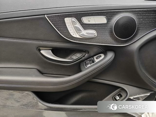 Mercedes-Benz C-class 2021 Белый из Китая, фото 5