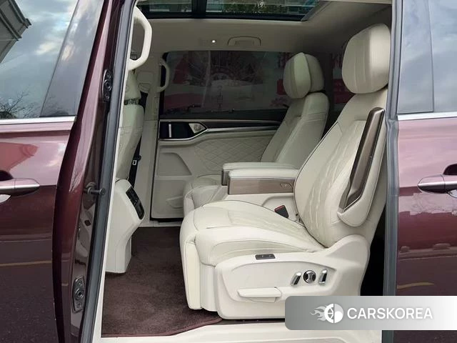 Volkswagen Viloran 2021 Красный из Китая, фото 5