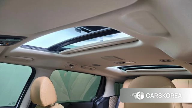 Kia Carnival 4th generation 2023 Белый из Кореи, фото 5