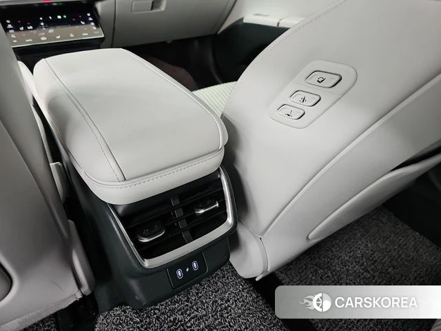 Hyundai Grandeur Hybrid (GN7) id 4958063 из Кореи 5