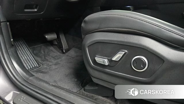 Hyundai Santa Fe (MX5) 2024 Серый из Кореи, фото 5