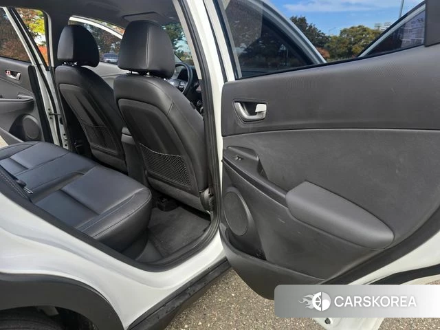 Hyundai Kona 2018 Белый из Кореи, фото 5