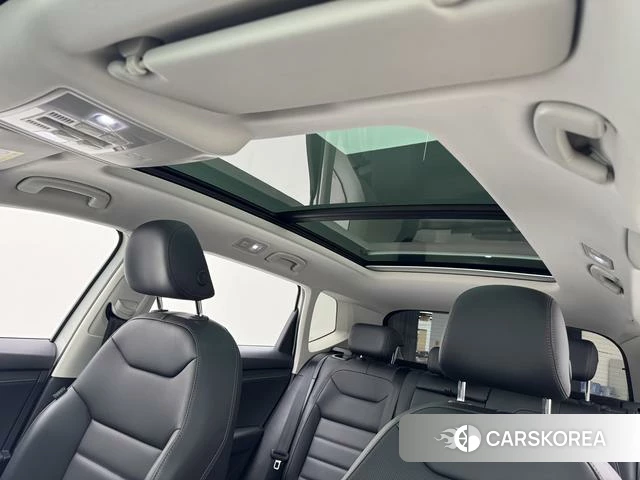 Volkswagen Tharu 2021 Белый из Китая, фото 5