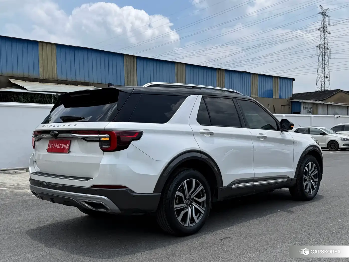 Ford Explorer 2023 Белый из Китая, фото 6
