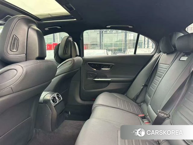 Mercedes-Benz C-class 2024 Белый из Китая, фото 5