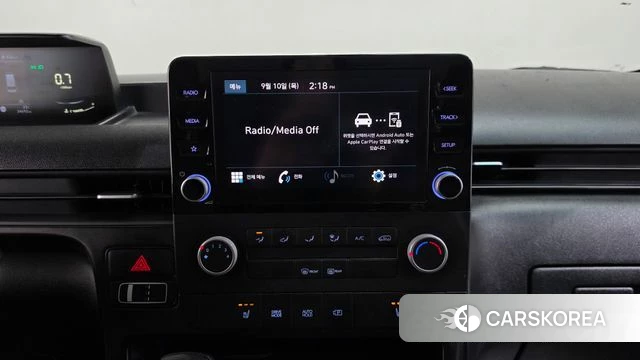 Hyundai Staria 2023 Белый из Кореи, фото 5