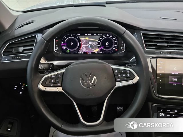 Volkswagen Tiguan second Generation 2022 Белый из Кореи, фото 5