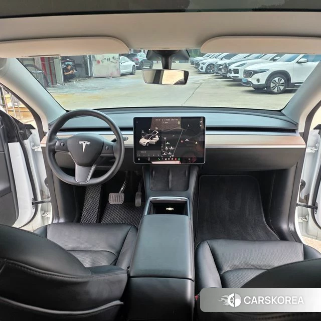 Tesla Model Y 2021 Белый из Кореи, фото 5
