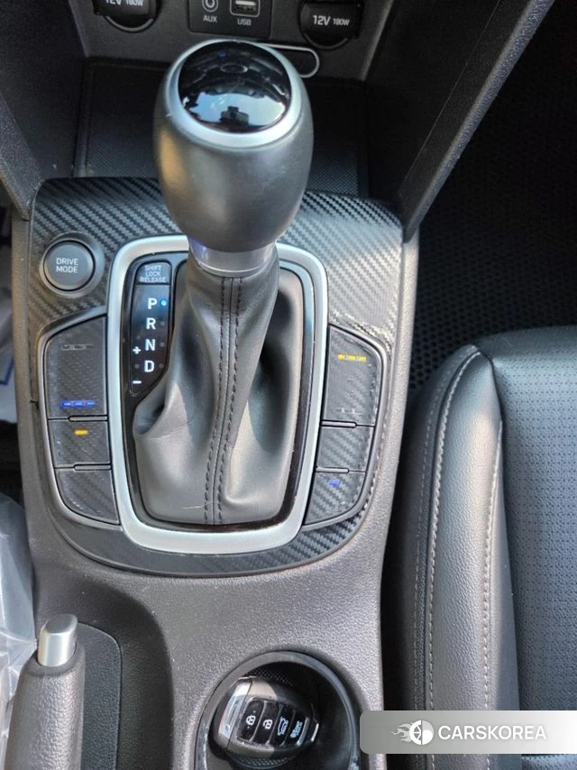 Hyundai Kona 2018 Черный из Кореи, фото 5