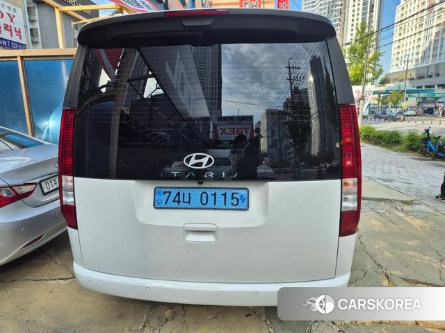 Hyundai The New Staria 2026 Белый из Кореи, фото 5