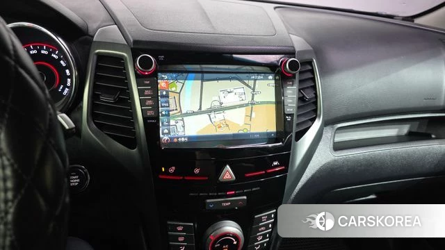 Ssangyong Tivoli Armor 2018 Белый из Кореи, фото 5