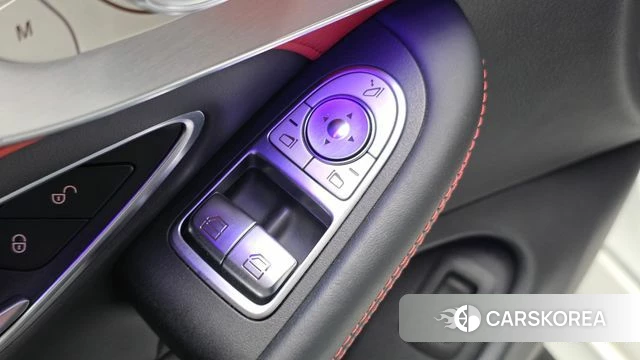 Mercedes-Benz C-Class W205 2020 Белый из Кореи, фото 5