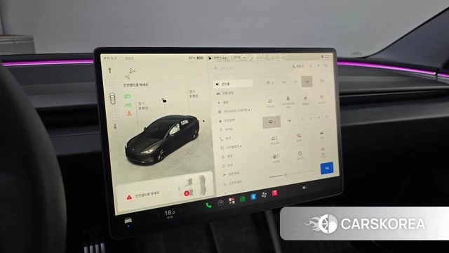 Tesla Model 3 2024 Черный из Кореи, фото 5