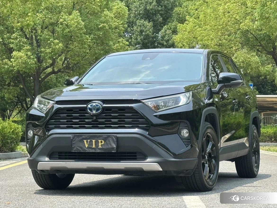 Toyota RAV4 2021 Черный из Китая, фото 5