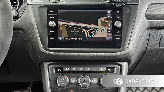 Volkswagen Tiguan Allspace 2018 Белый из Кореи, фото 5