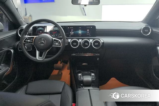 Mercedes-Benz A-Class 2021 Белый из Китая, фото 5