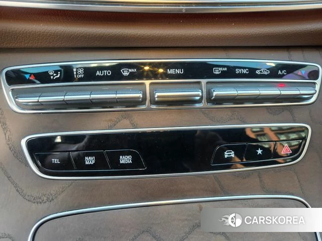 Mercedes-Benz E-Class W213 2021 Черный из Кореи, фото 5