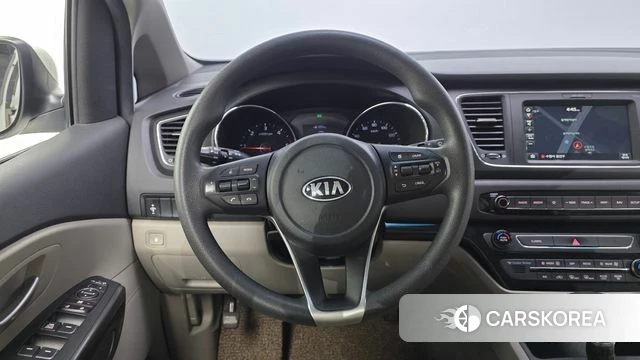 Kia The New Carnival 2019 Белый из Кореи, фото 5