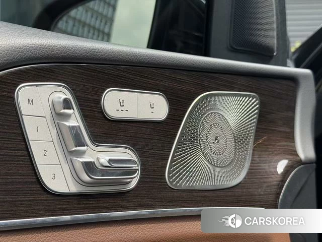 Mercedes-Benz GLE 2024 Черный из Китая, фото 5