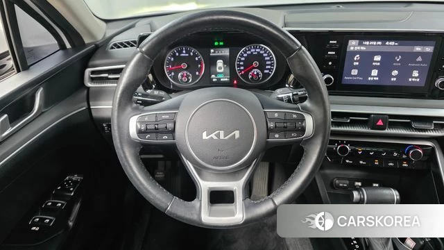 Kia K5 3rd generation 2022 Белый из Кореи, фото 5