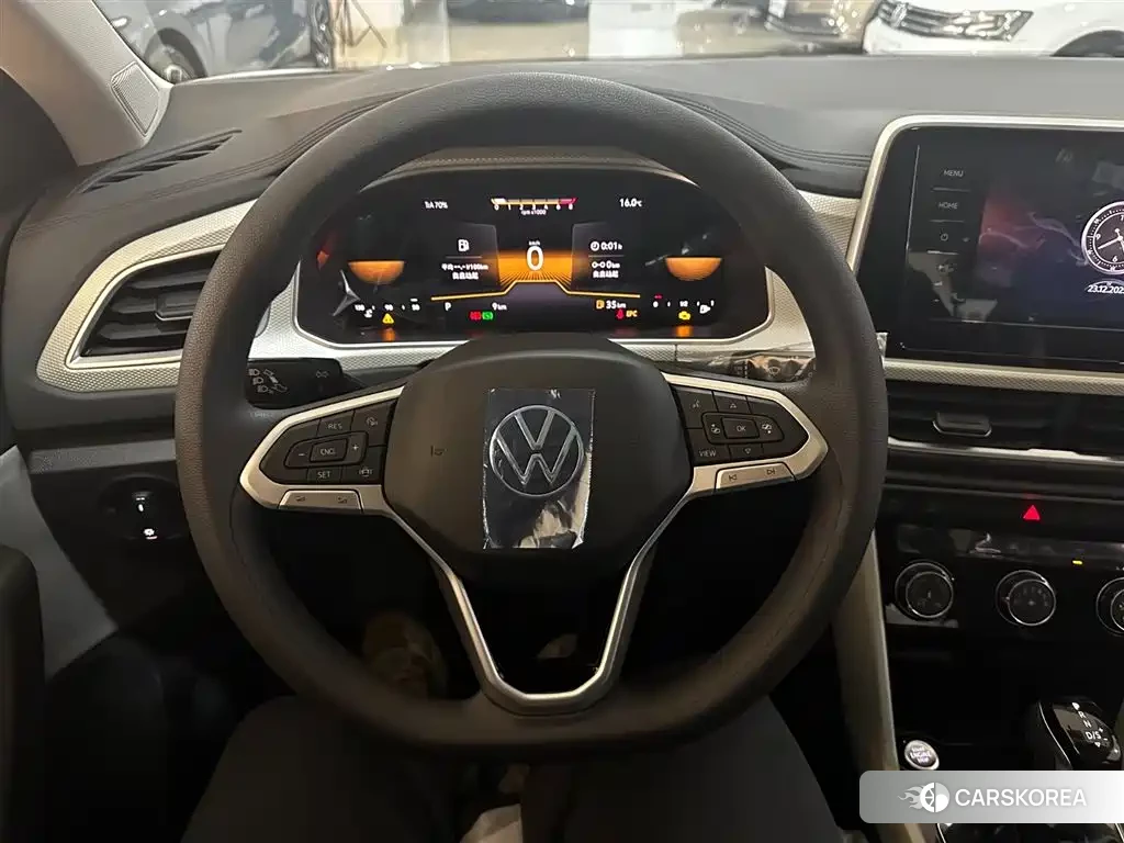 Volkswagen T-Roc 2026 Белый из Китая, фото 5