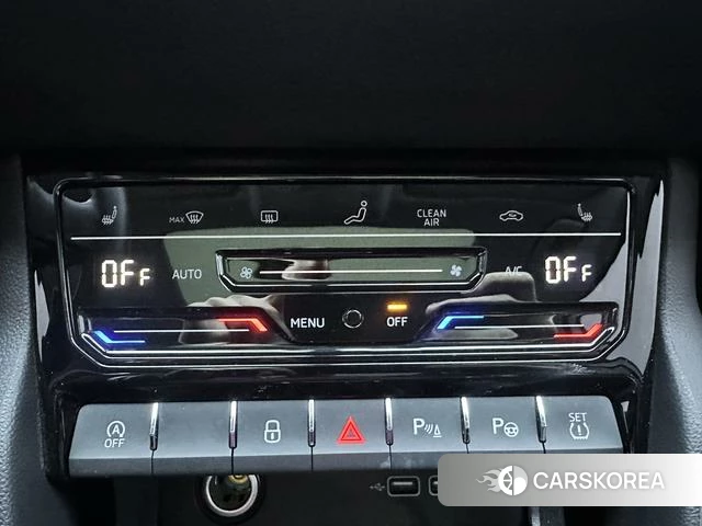 Skoda Karoq 2022 Белый из Китая, фото 5
