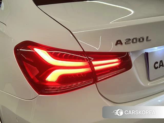 Mercedes-Benz A-Class 2021 Белый из Китая, фото 5