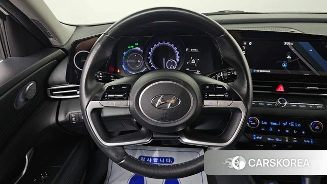 Hyundai Avante Hybrid (CN7) 2022 Белый из Кореи, фото 5
