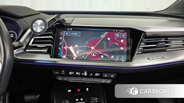 Audi Q4 e-Tron (F4) 2023 Серый из Кореи, фото 5