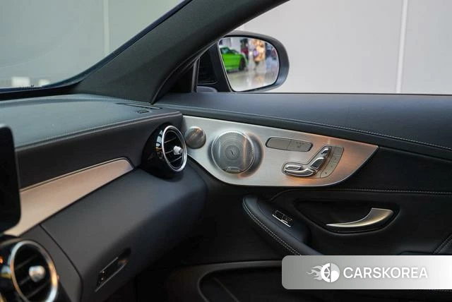 Mercedes-Benz AMG C-Class 2021 Темно-серый из Китая, фото 5
