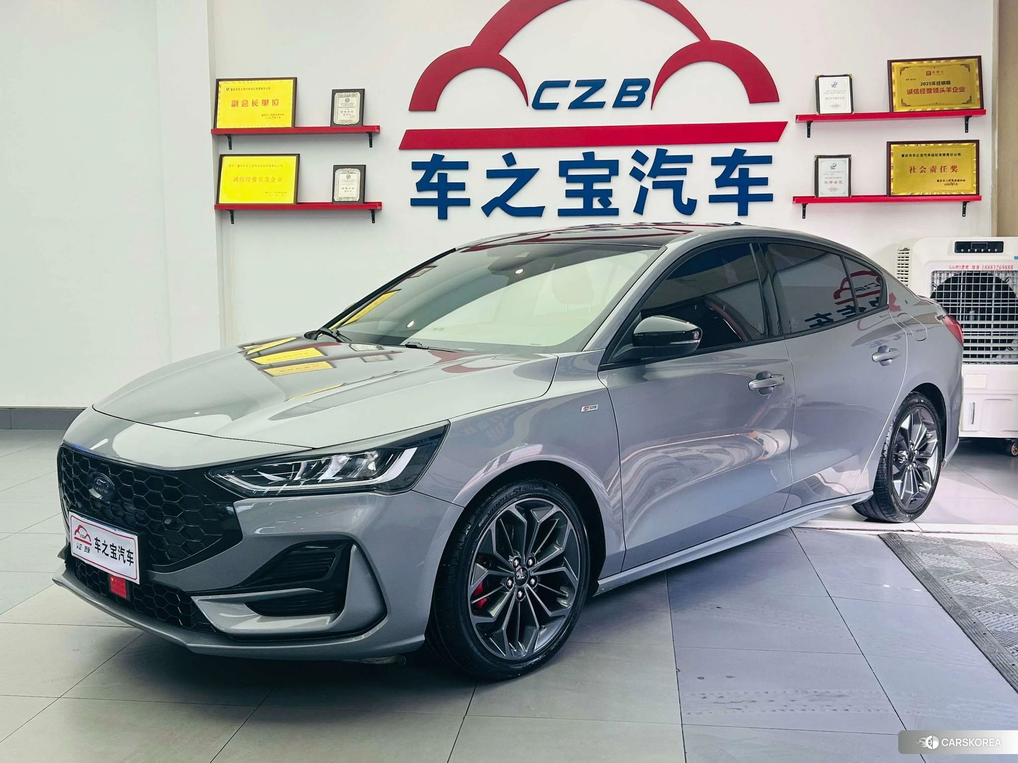Ford Focus 2022 Темно-серый из Китая, фото 5